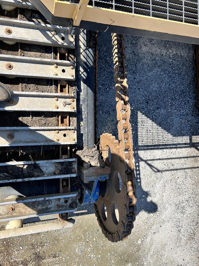 Used 2018 CATERPILLAR 326FL