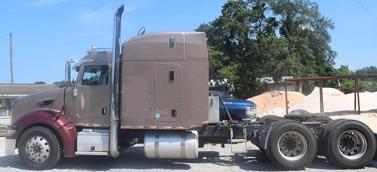 Used 2016 PETERBILT 386