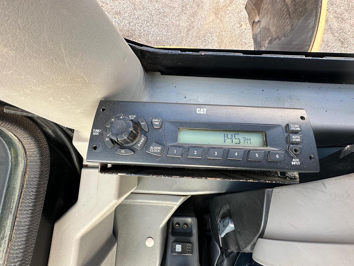 Used 2007 CATERPILLAR 304C CR