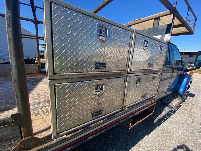 Used 2003 CHEVROLET C5500