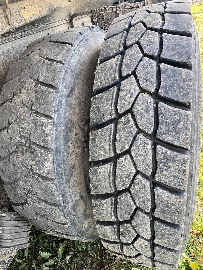 Used 2005 MACK CV713 Granite Dump Truck