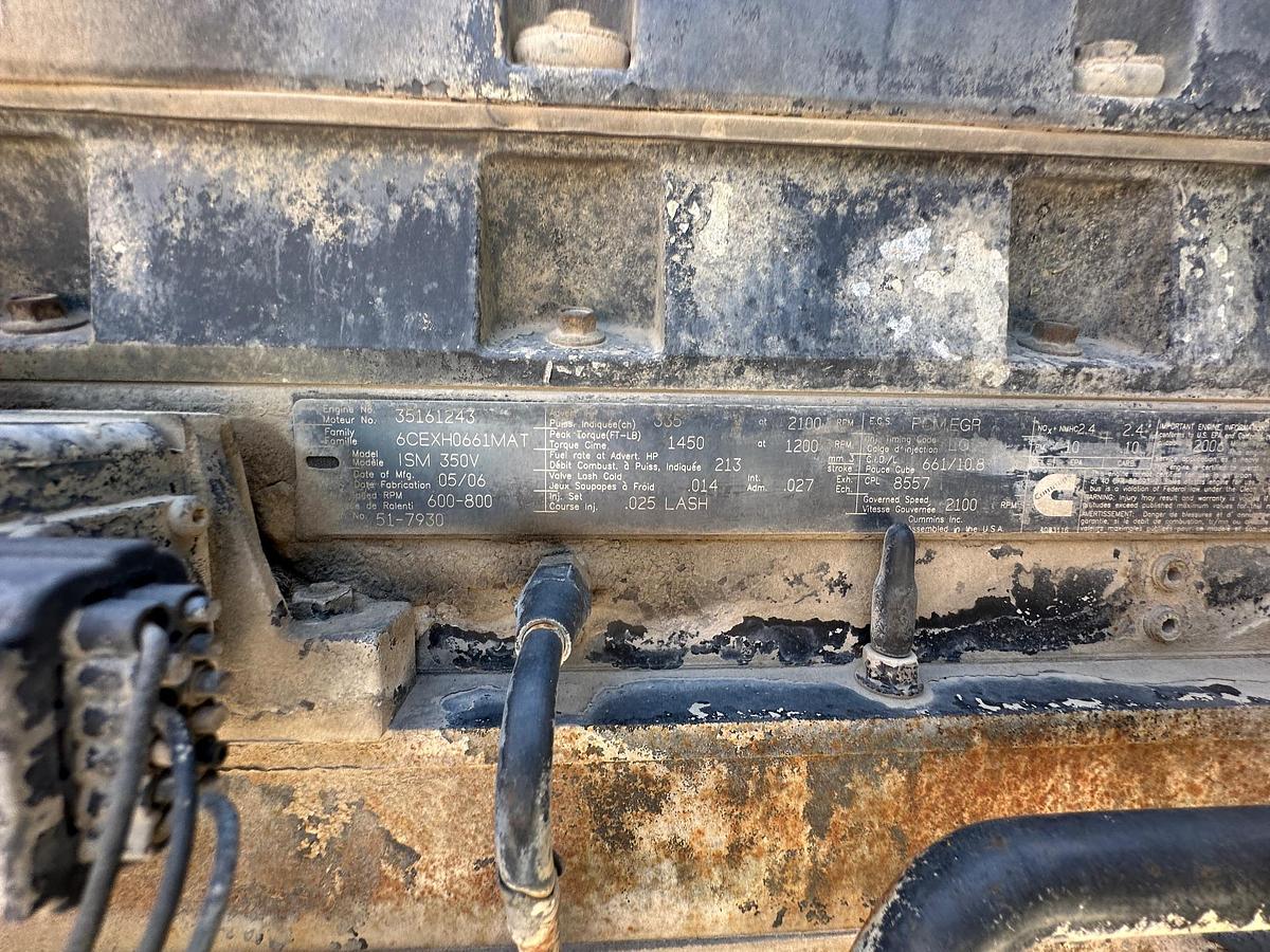Used 2008 OSHKOSH Front Discharge Mixer