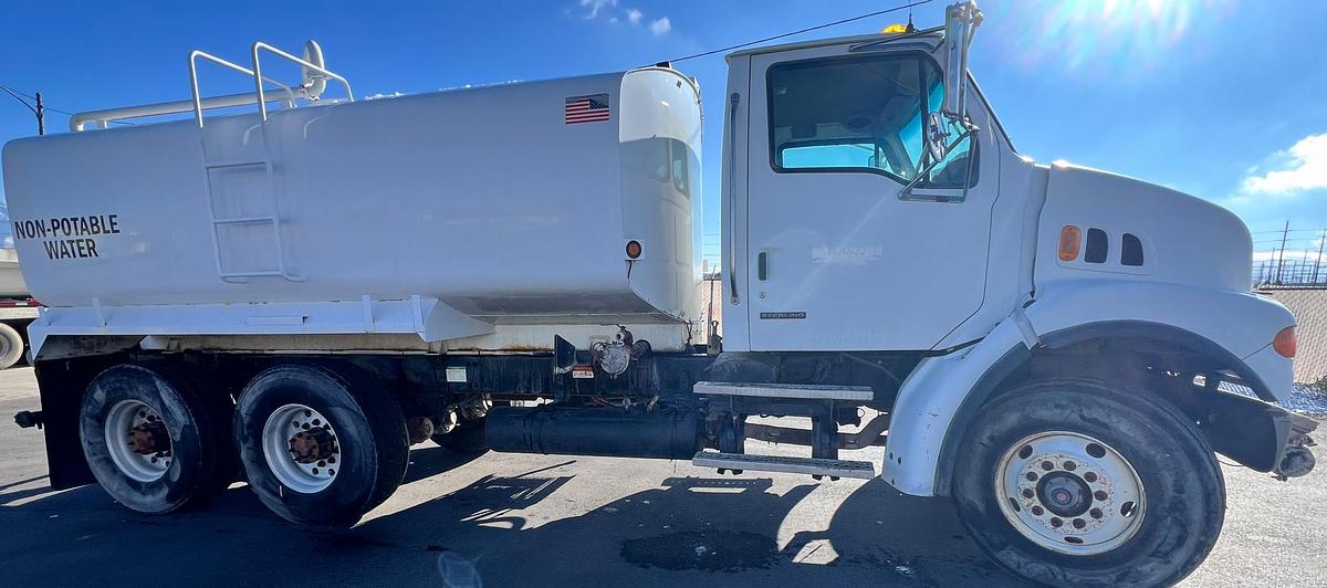 Used 2007 STERLING L7500 Water Truck