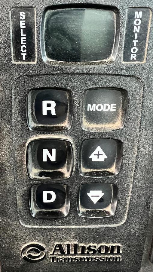 Used 2016 PETERBILT 348