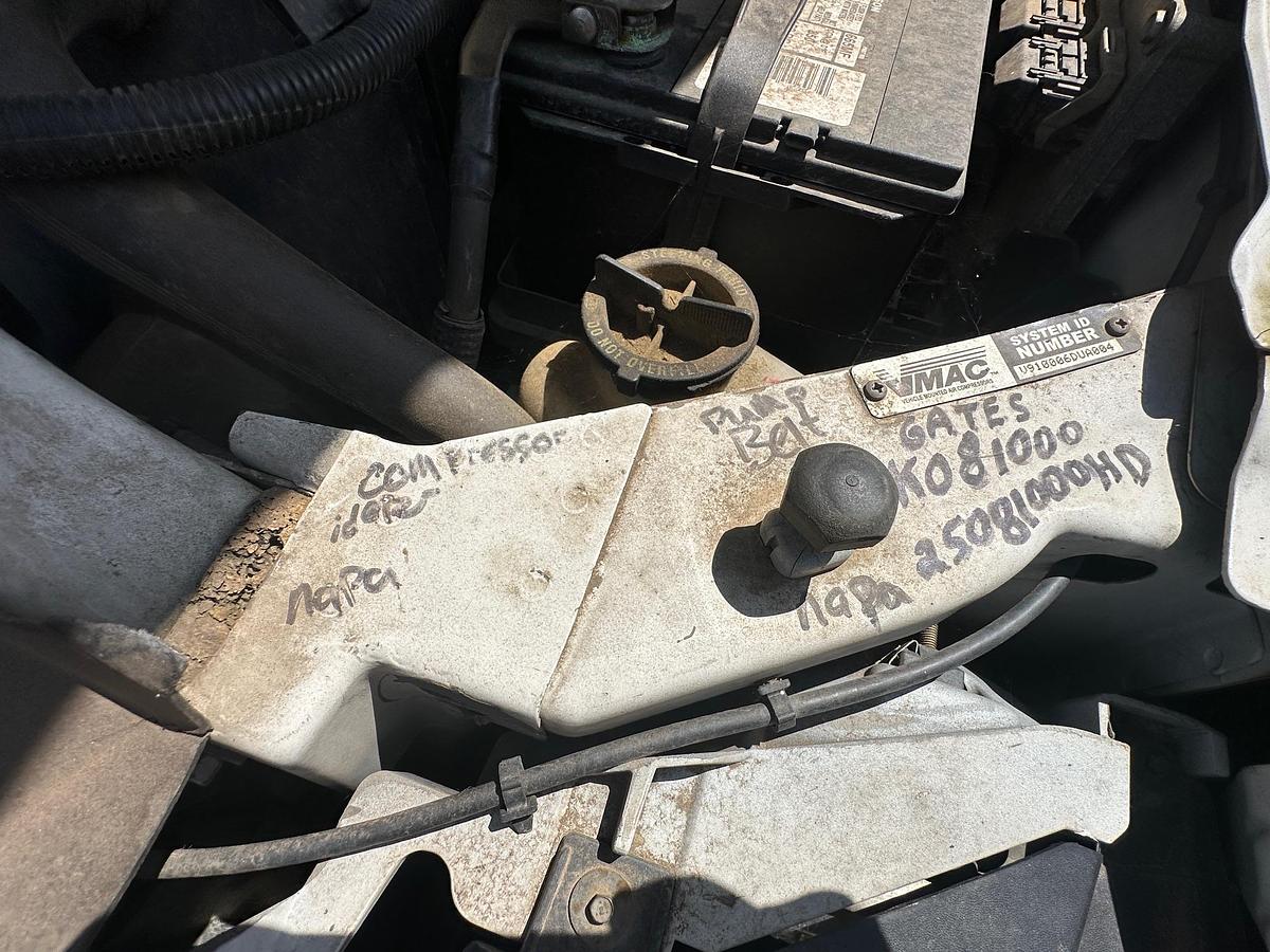 Used 2006 FORD F450 Service Truck