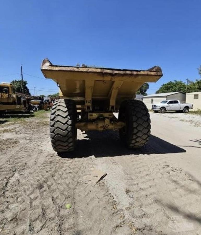 Used 1990 CATERPILLAR D25D