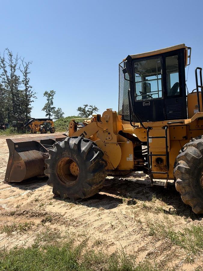 Used 2006 HYUNDAI HL757-7