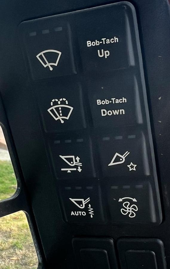 Used 2021 BOBCAT s62