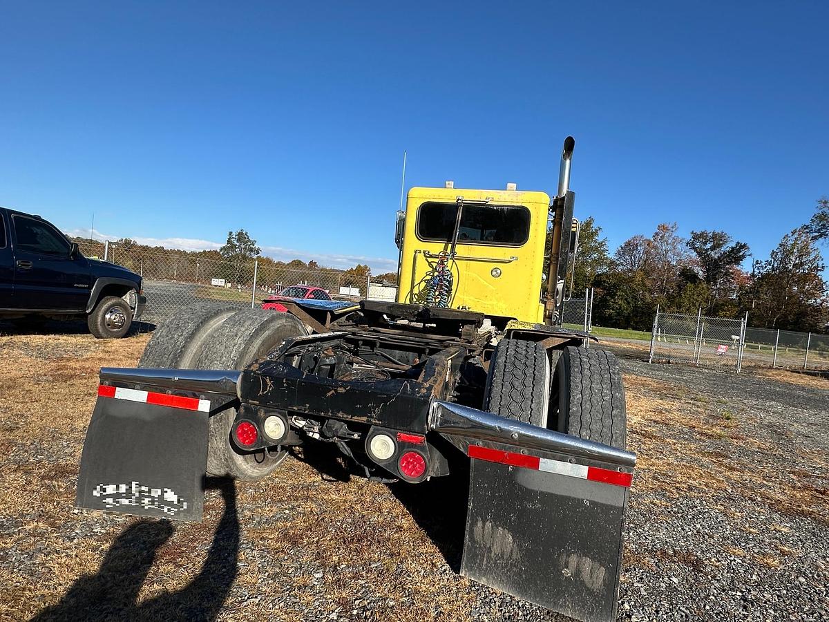 Used 2013 PETERBILT 384