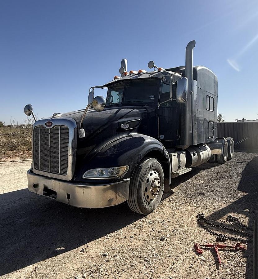 Used 2013 PETERBILT 386