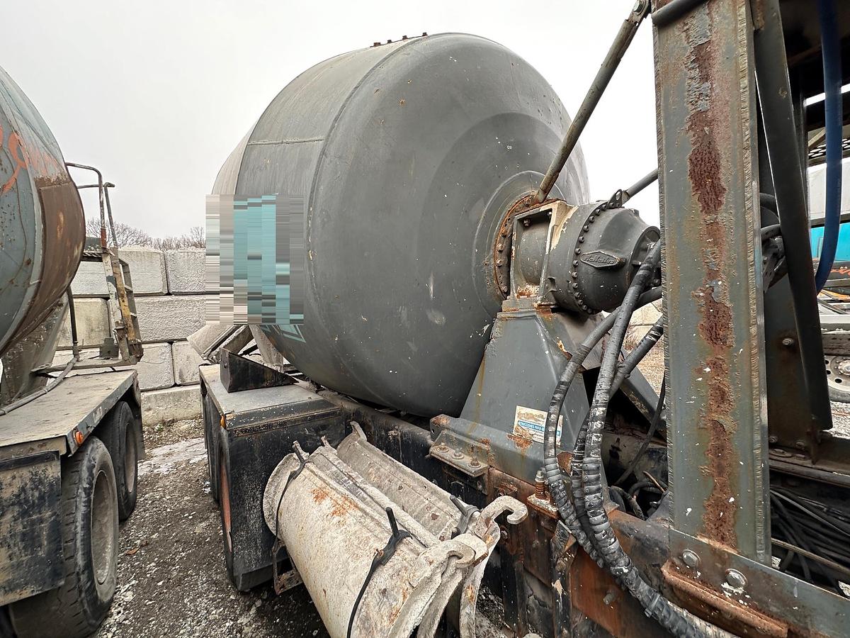 Used 2001 MACK DM690S