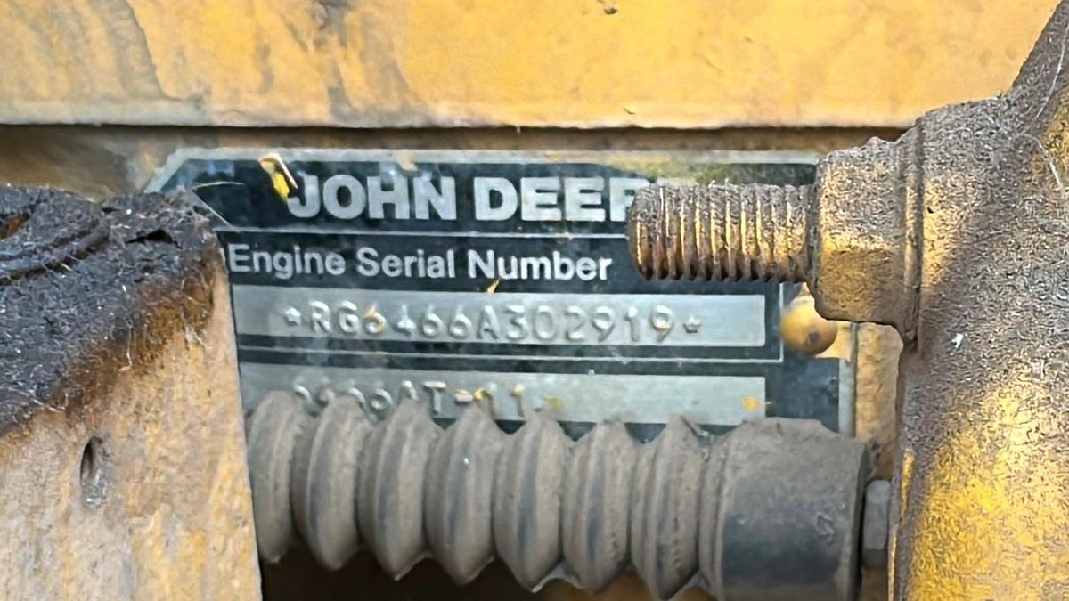Used 1986 DEERE 762A