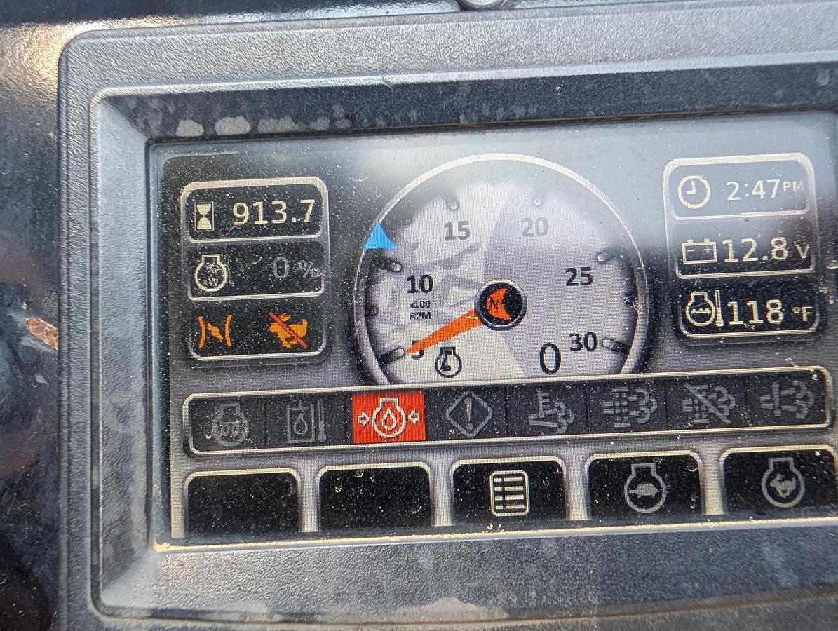 Used 2022 DITCH WITCH SK1550