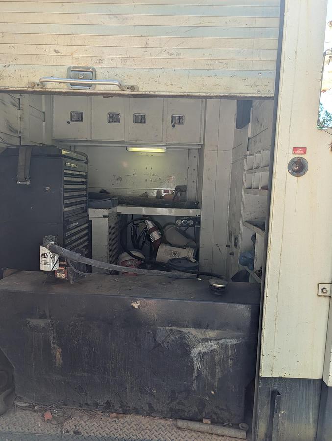 Used 2001 STELLAR 3315