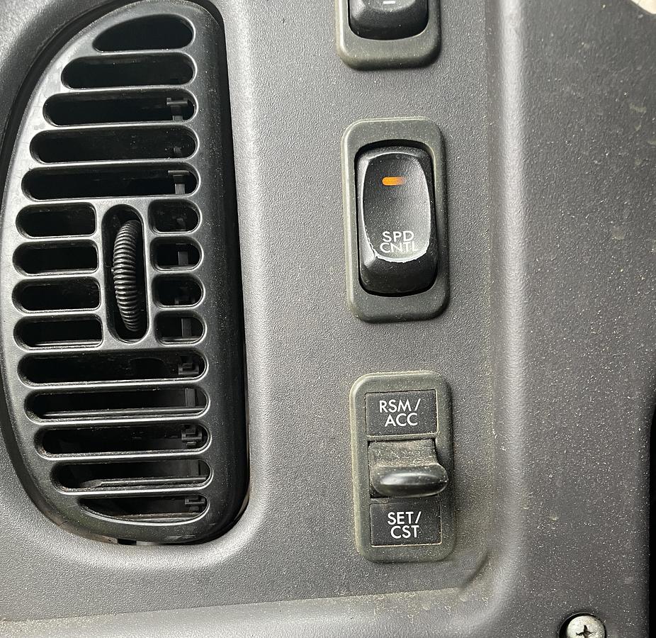 Used 2008 FREIGHTLINER M2