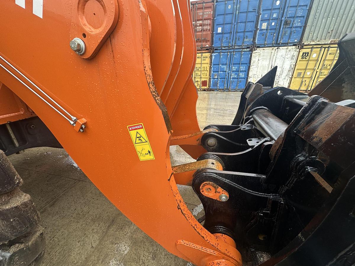 Used 2021 HITACHI ZW370-6HC