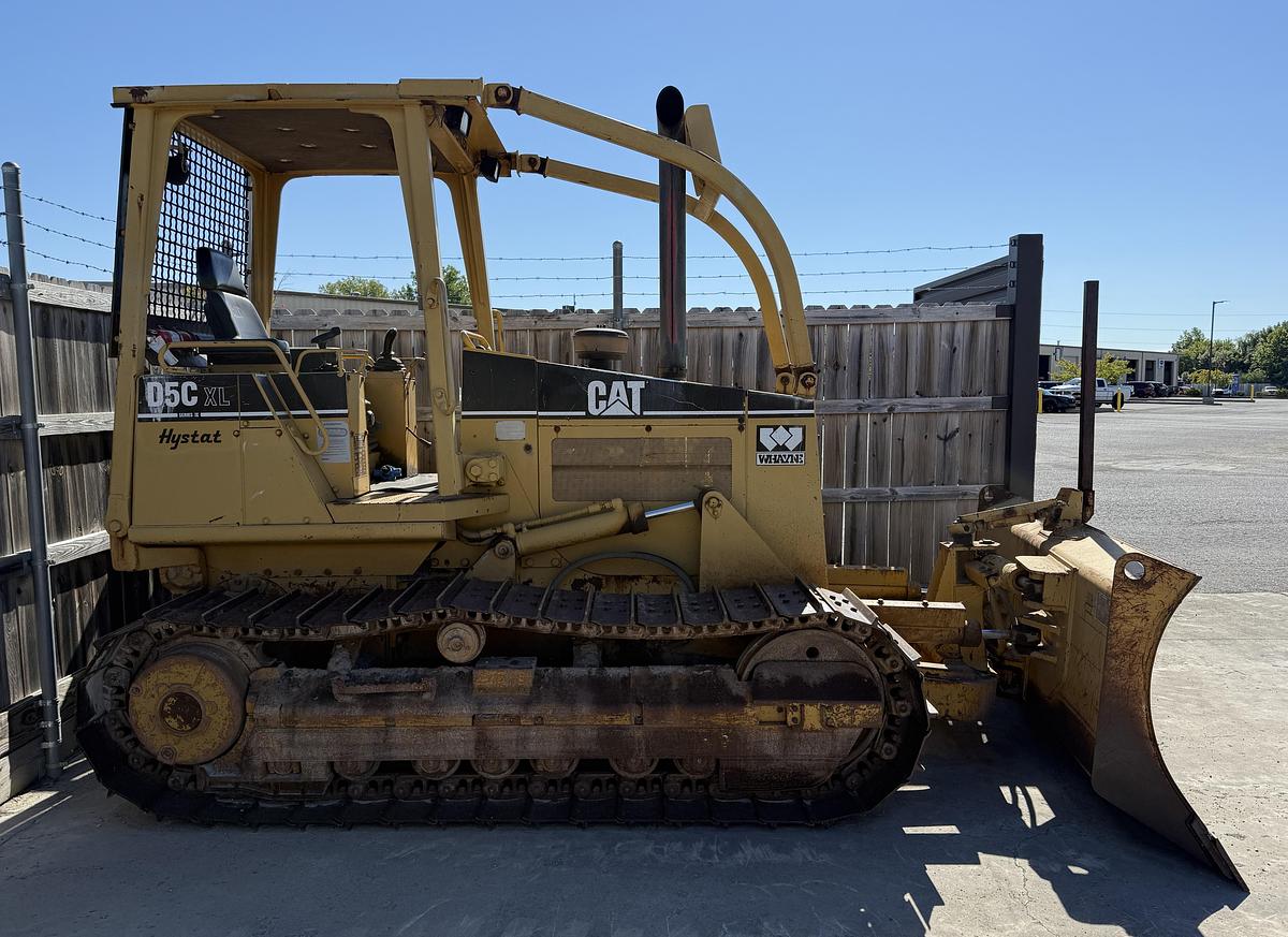 Used 1997 CATERPILLAR D5C XL Series III