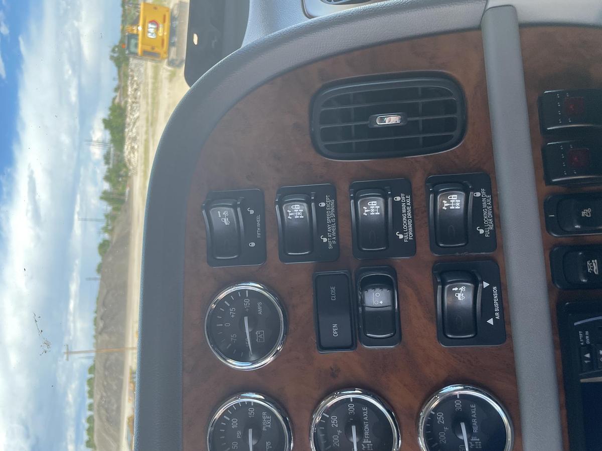 Used 2008 PETERBILT 388