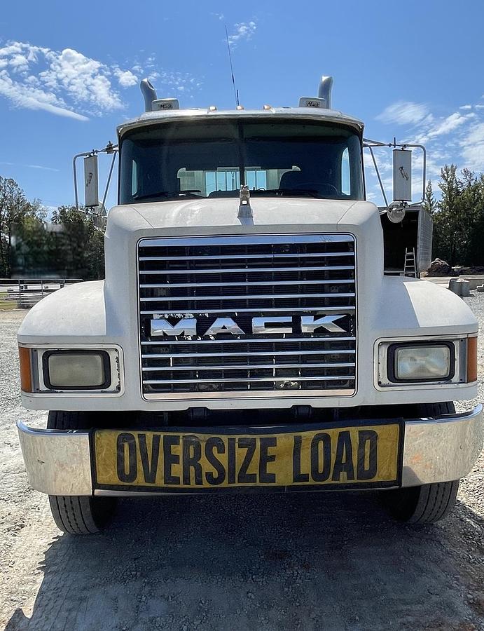 Used 1999 MACK CH-613