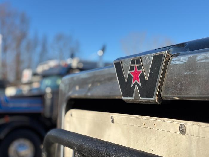 Used 2008 WESTERN STAR 4900