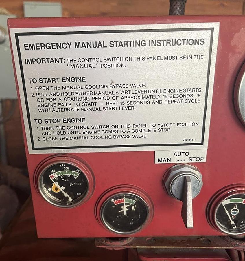 Used 1979 CATERPILLAR 3208 CAT DIT