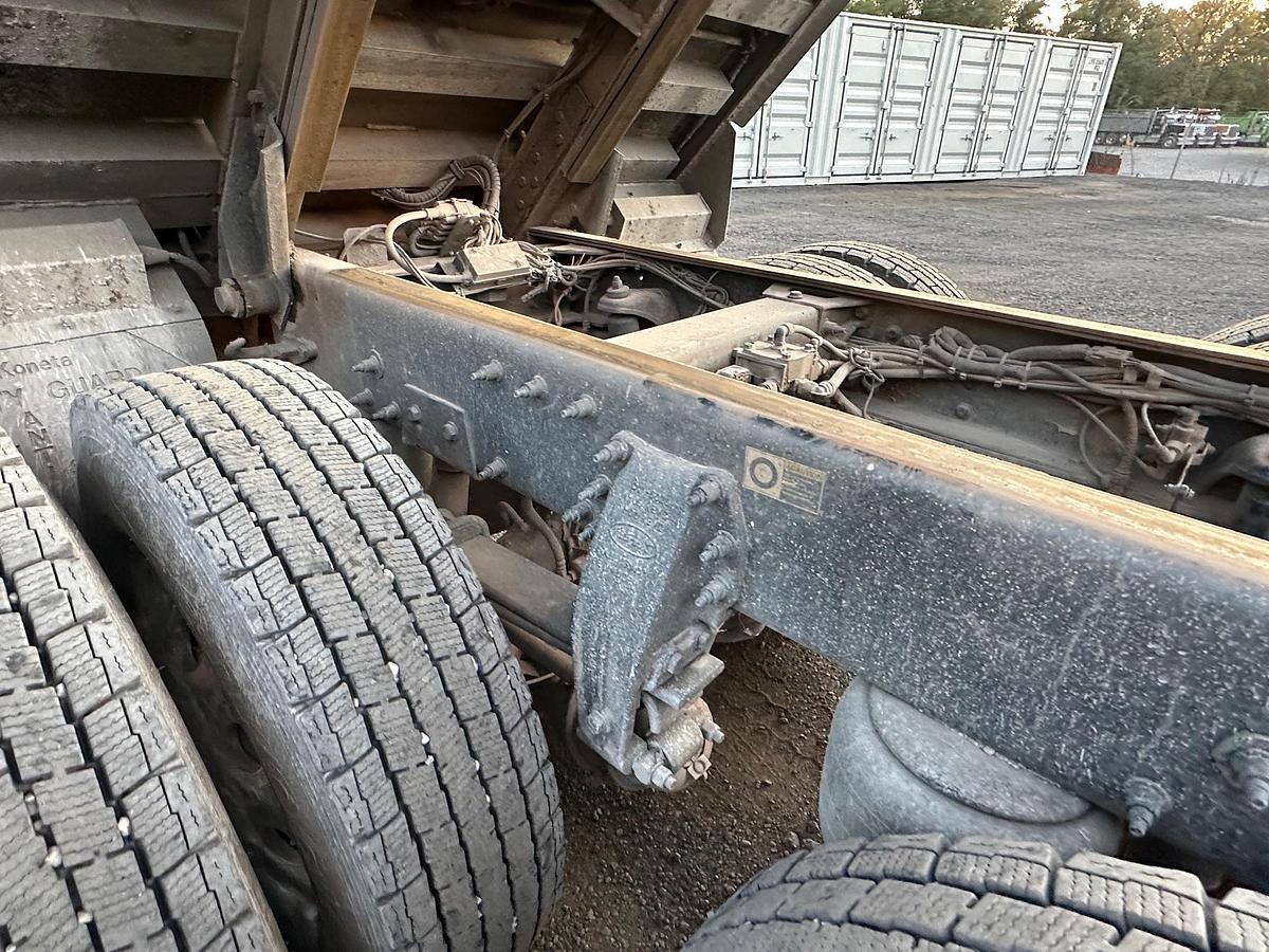 Used 2019 PETERBILT 389L