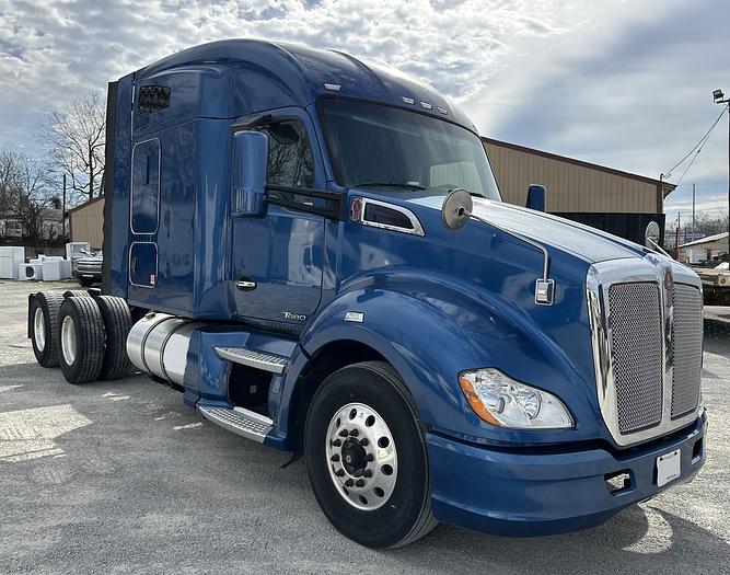 Used 2017 KENWORTH T680