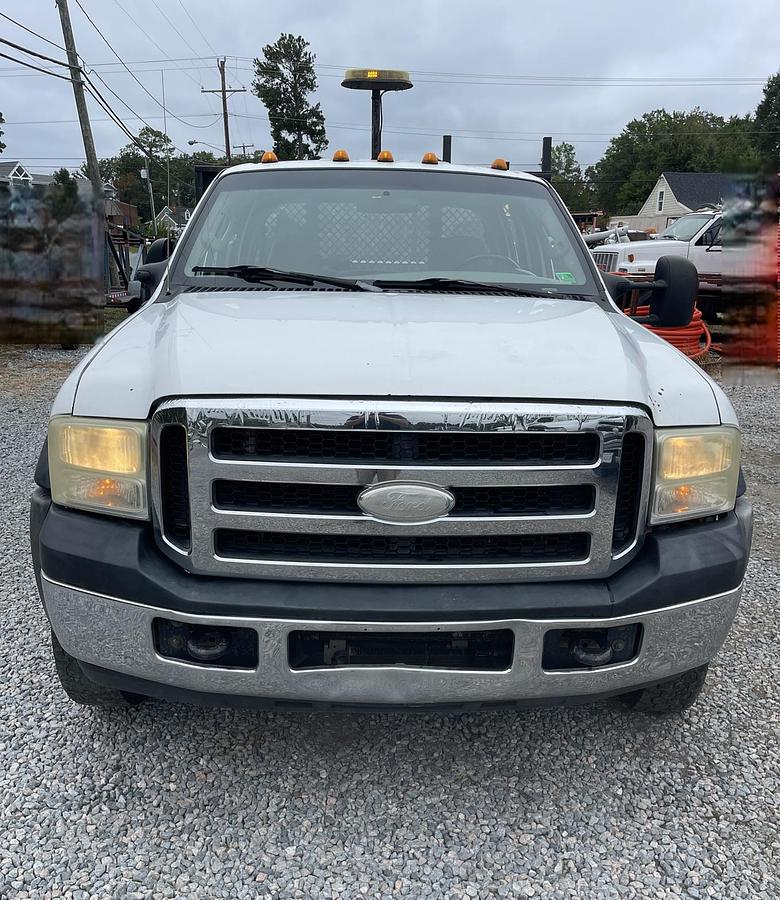 Used 2006 FORD F550 Supercab