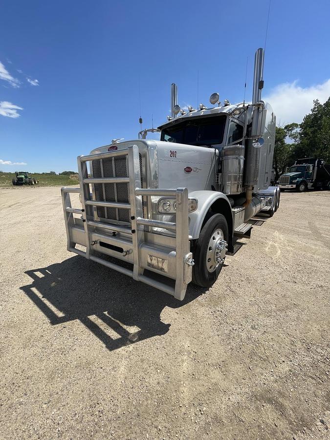Used 2008 PETERBILT 388
