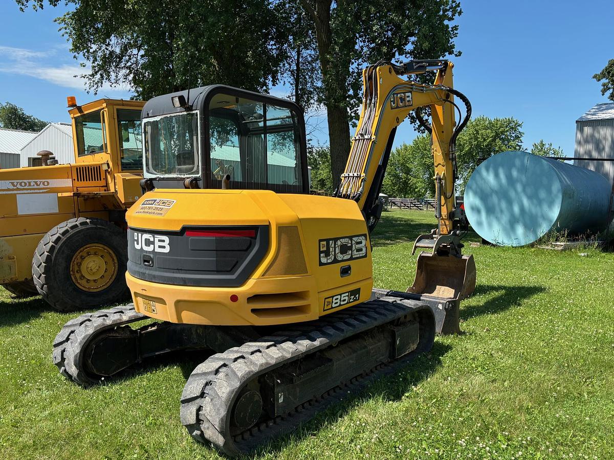 Used 2014 JCB 85Z-1
