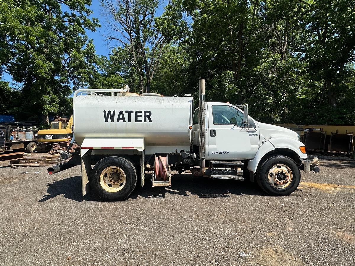 Used 2008 FORD F750