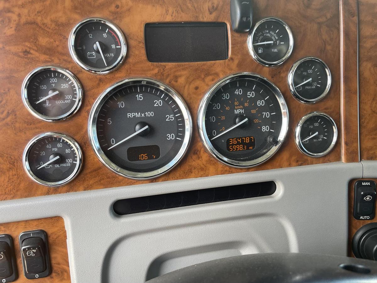 Used 2008 PETERBILT 388