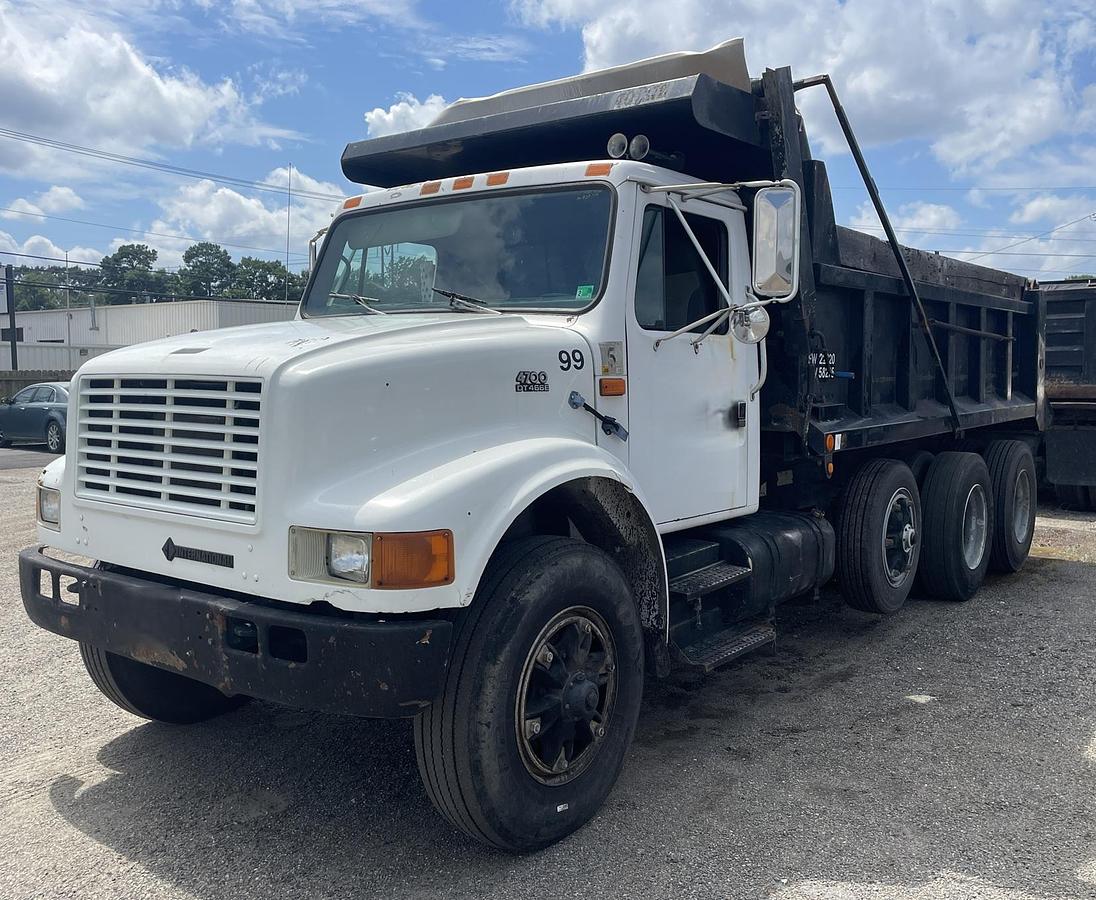 Used 1991 INTERNATIONAL F4900