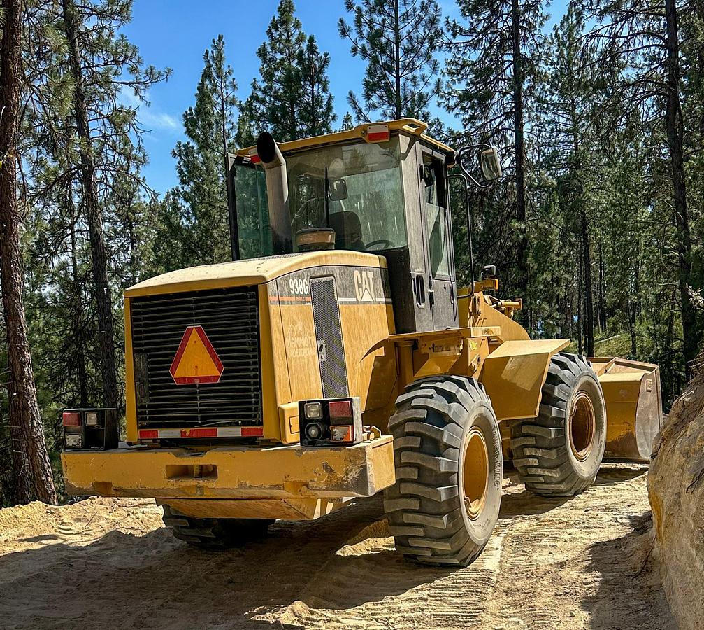 Used 2006 CATERPILLAR 938G II