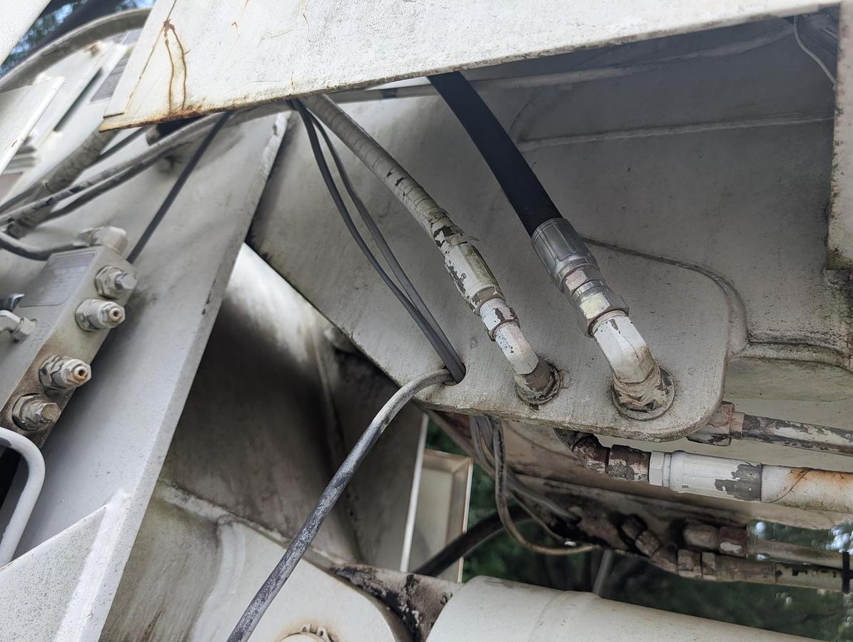 Used 1996 INTERNATIONAL 4800