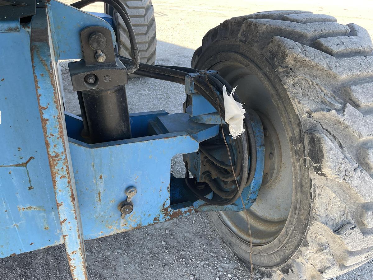 Used 2006 GENIE S-60