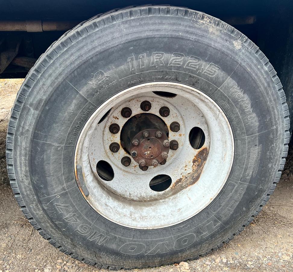 Used 2004 FORD F650 SD