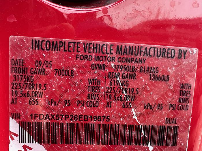 Used 2006 FORD F550 Lariat Wrecker