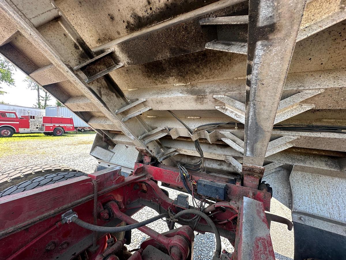 Used 1997 MACK RD688S