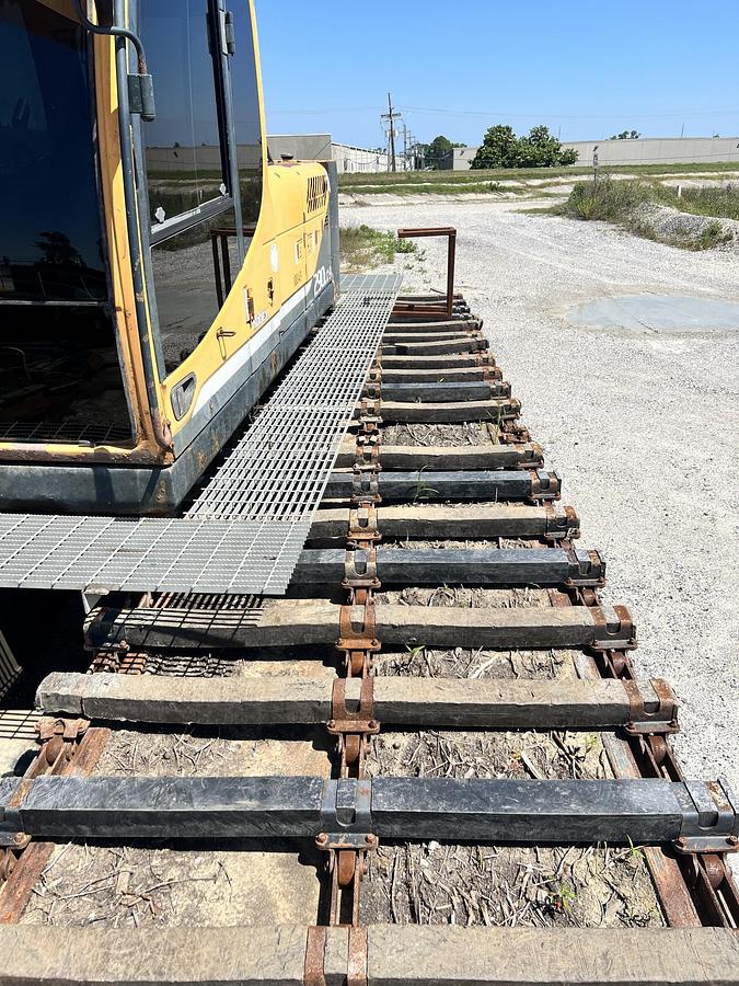 Used 2016 HYUNDAI ROBEX290LC-9