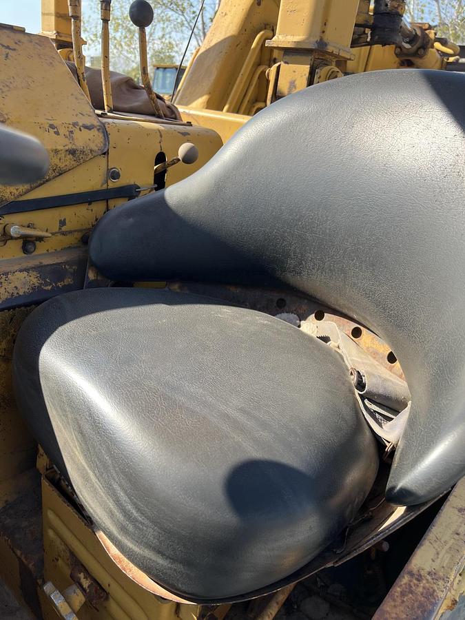 Used 1977 CATERPILLAR 613