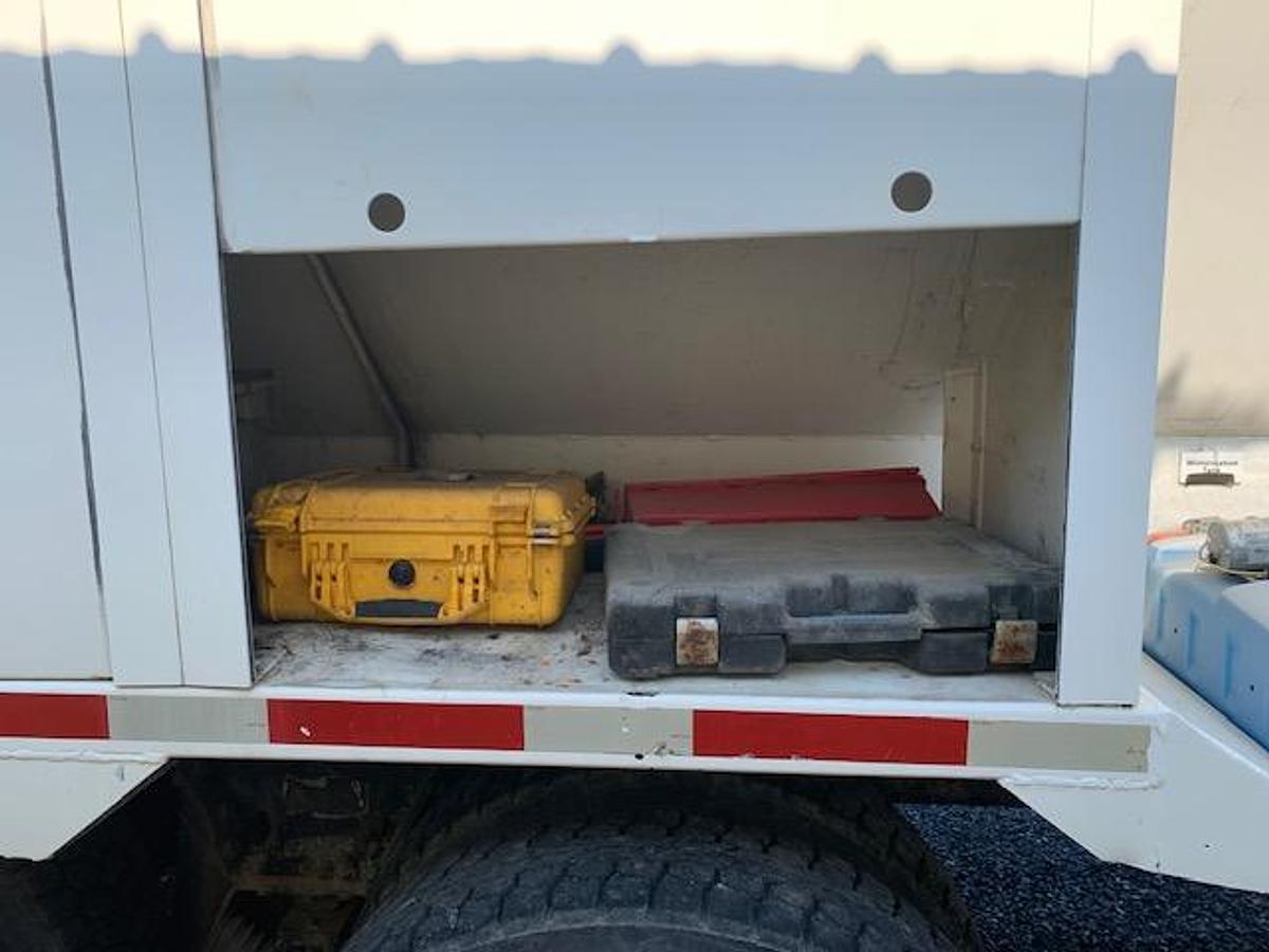 Used 2006 INTERNATIONAL 7600