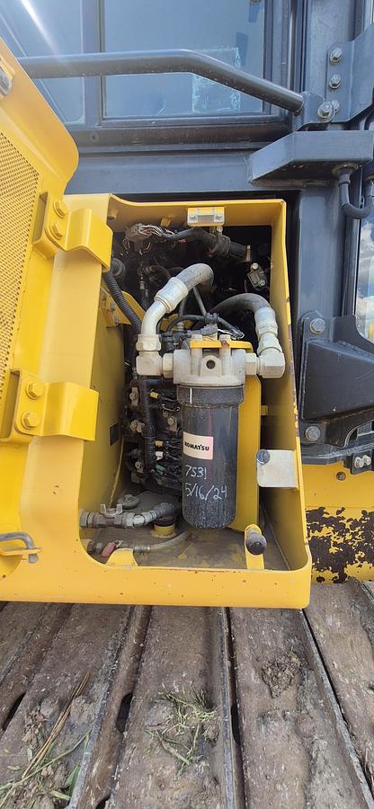 Used 2016 KOMATSU D61PX-24