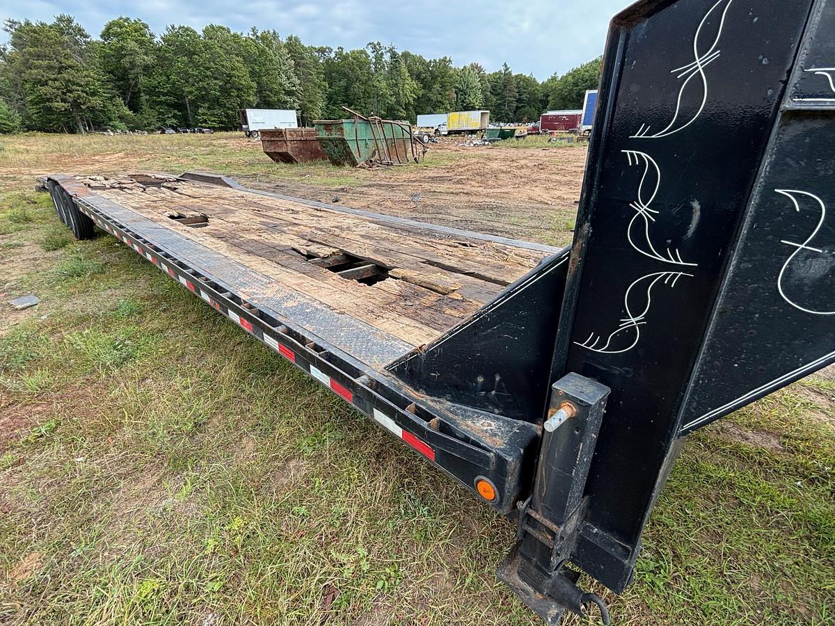 Used 2021 LOAD TRAIL 5874