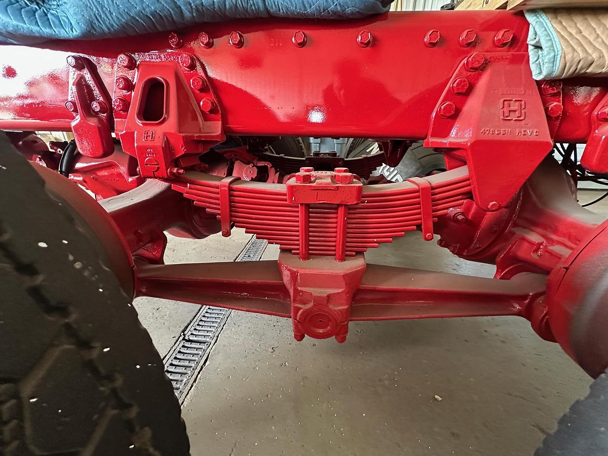 Used 1997 AUTOCAR DK6 Tilt Nose