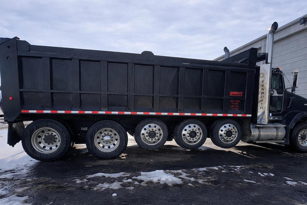 Used 2006 KENWORTH T800