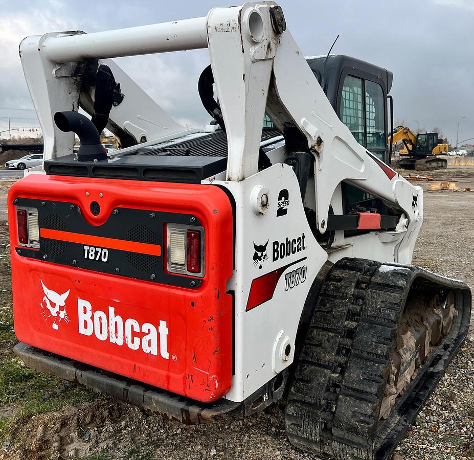 Used 2019 BOBCAT t870