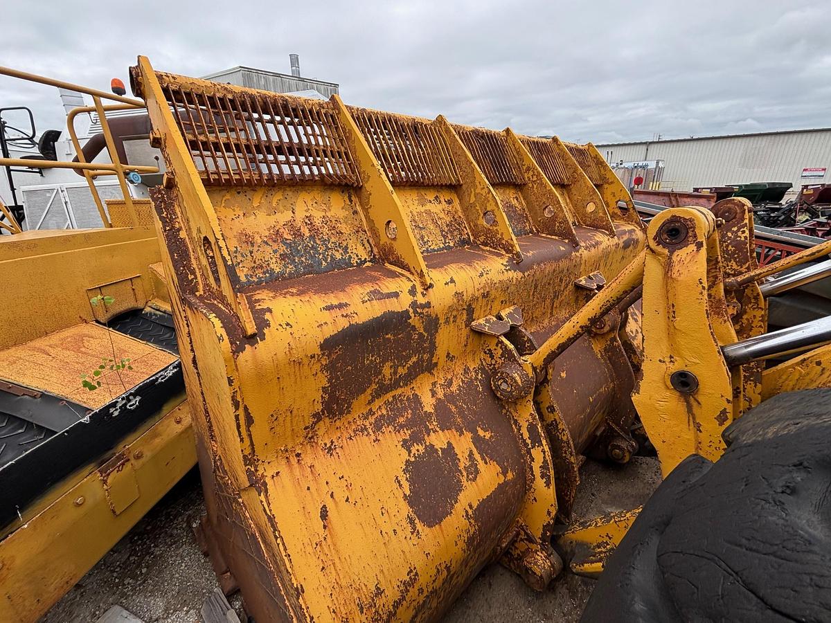 Used 1977 CATERPILLAR 980D