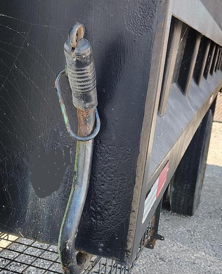 Used 2000 INTERNATIONAL 4700 DT466E