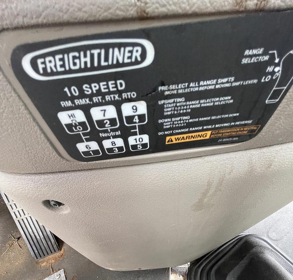 Used 2013 FREIGHTLINER Cascadia Vacuum